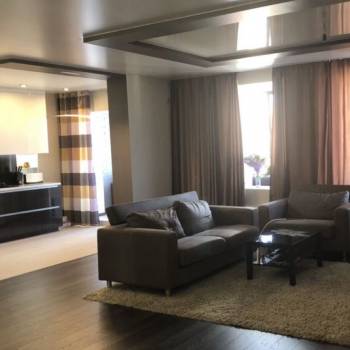 Продается 3-х комнатная квартира, 128 м²