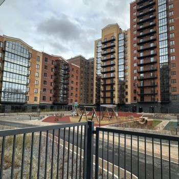 Продается 1-комнатная квартира, 40,7 м²