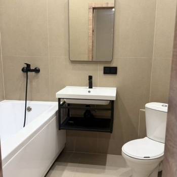 Продается 1-комнатная квартира, 40,7 м²