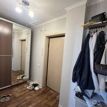 Продается 1-комнатная квартира, 33 м²