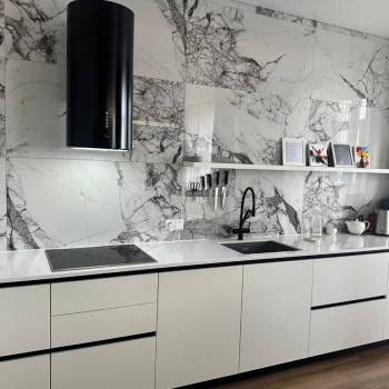 Продается Многокомнатная квартира, 109 м²