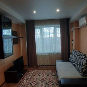 Сдается 2-х комнатная квартира, 40 м²
