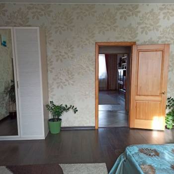 Продается Многокомнатная квартира, 127,8 м²