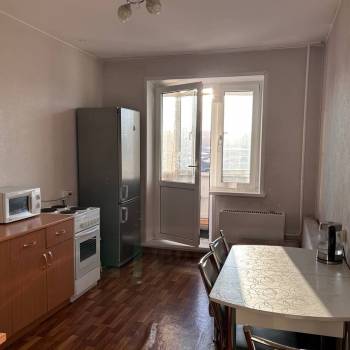 Сдается 1-комнатная квартира, 44 м²