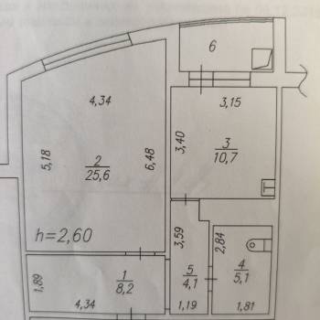 Продается 1-комнатная квартира, 53,7 м²