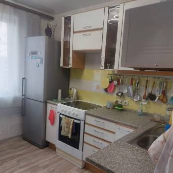Продается Многокомнатная квартира, 82,9 м²