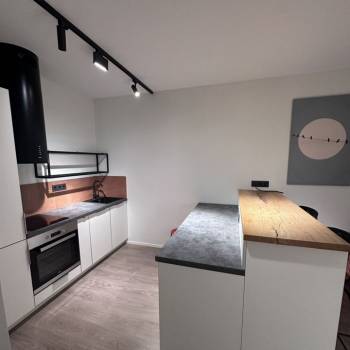 Сдается 2-х комнатная квартира, 43 м²