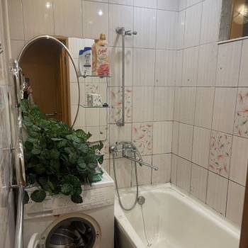 Сдается Многокомнатная квартира, 63 м²