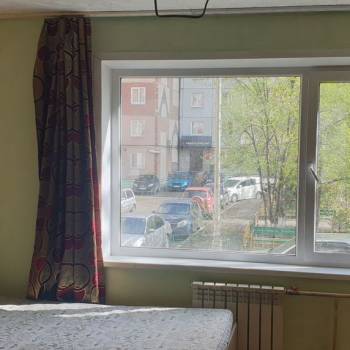 Сдается 1-комнатная квартира, 42 м²