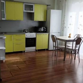 Сдается 1-комнатная квартира, 40 м²