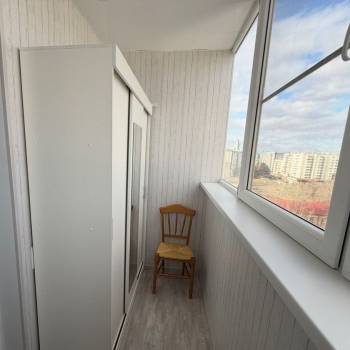 Продается 1-комнатная квартира, 42 м²