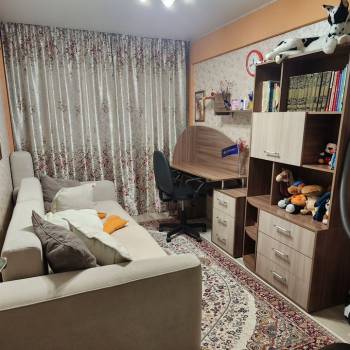 Сдается Многокомнатная квартира, 59,4 м²