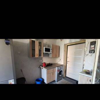 Продается 1-комнатная квартира, 18 м²