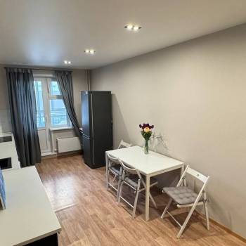 Сдается 2-х комнатная квартира, 66,7 м²