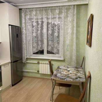 Сдается Многокомнатная квартира, 72 м²