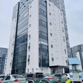 Продается 1-комнатная квартира, 43 м²