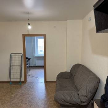 Сдается 1-комнатная квартира, 50 м²