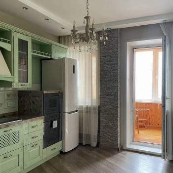 Сдается 2-х комнатная квартира, 70,4 м²