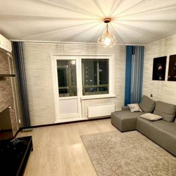 Сдается 1-комнатная квартира, 42,2 м²