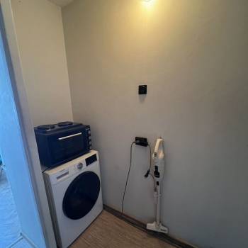 Продается 1-комнатная квартира, 13,5 м²
