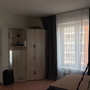Продается 1-комнатная квартира, 41 м²