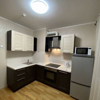 Сдается 2-х комнатная квартира, 59 м²