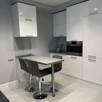 Сдается 1-комнатная квартира, 43 м²