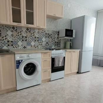 Сдается 2-х комнатная квартира, 64 м²