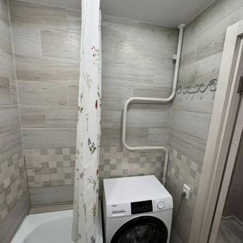 Продается 1-комнатная квартира, 36 м²