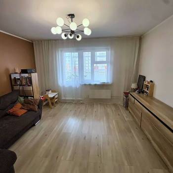 Продается 2-х комнатная квартира, 56,8 м²