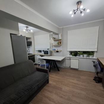 Продается 3-х комнатная квартира, 56 м²