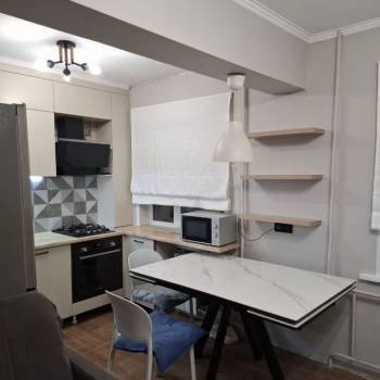 Продается 3-х комнатная квартира, 56 м²