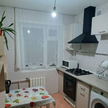 Сдается Многокомнатная квартира, 64,2 м²