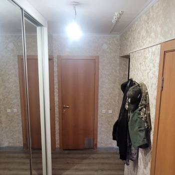 Продается Многокомнатная квартира, 69,3 м²