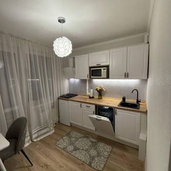 Сдается 1-комнатная квартира, 46 м²