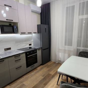 Сдается 1-комнатная квартира, 44 м²
