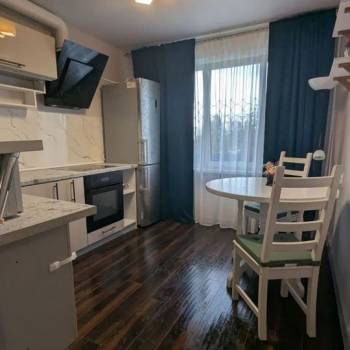Сдается 1-комнатная квартира, 41 м²