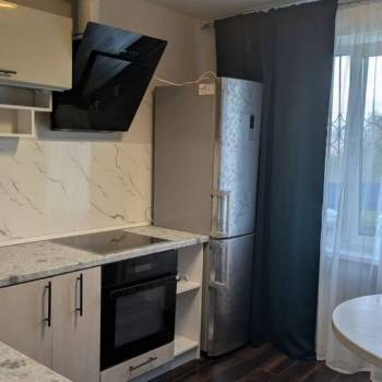 Сдается 1-комнатная квартира, 41 м²
