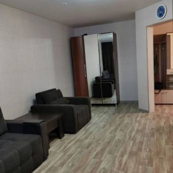 Сдается 1-комнатная квартира, 48 м²