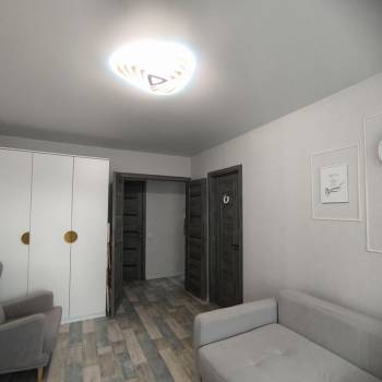 Продается 2-х комнатная квартира, 42 м²