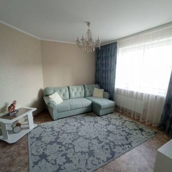 Сдается 1-комнатная квартира, 54 м²