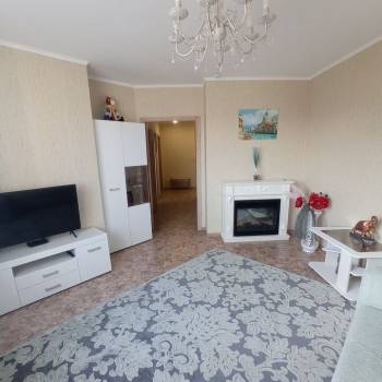 Сдается 1-комнатная квартира, 54 м²