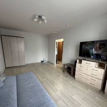 Сдается 1-комнатная квартира, 35 м²