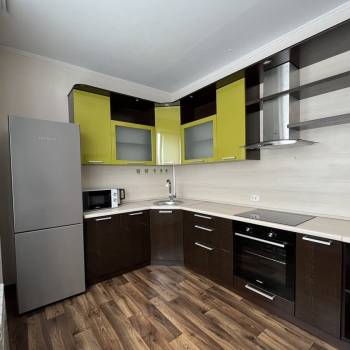 Сдается 2-х комнатная квартира, 60 м²