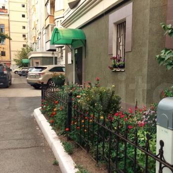 Продается 3-х комнатная квартира, 140 м²