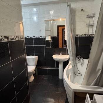 Сдается 2-х комнатная квартира, 62 м²