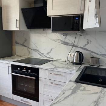 Сдается 2-х комнатная квартира, 78 м²