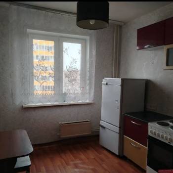 Сдается 1-комнатная квартира, 37 м²