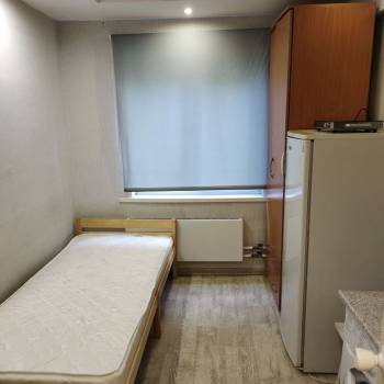 Продается 1-комнатная квартира, 10,5 м²