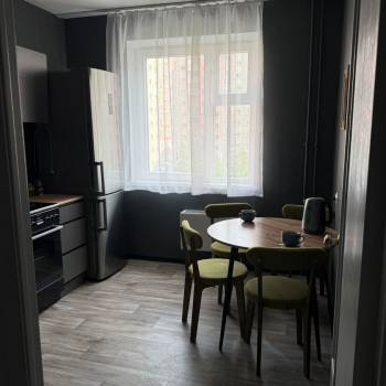 Сдается 1-комнатная квартира, 40,8 м²